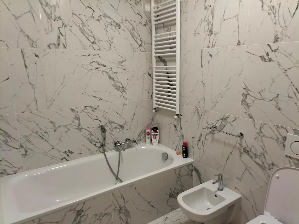 Stanza In Zona Solari In Appartamento Incantevole Milan